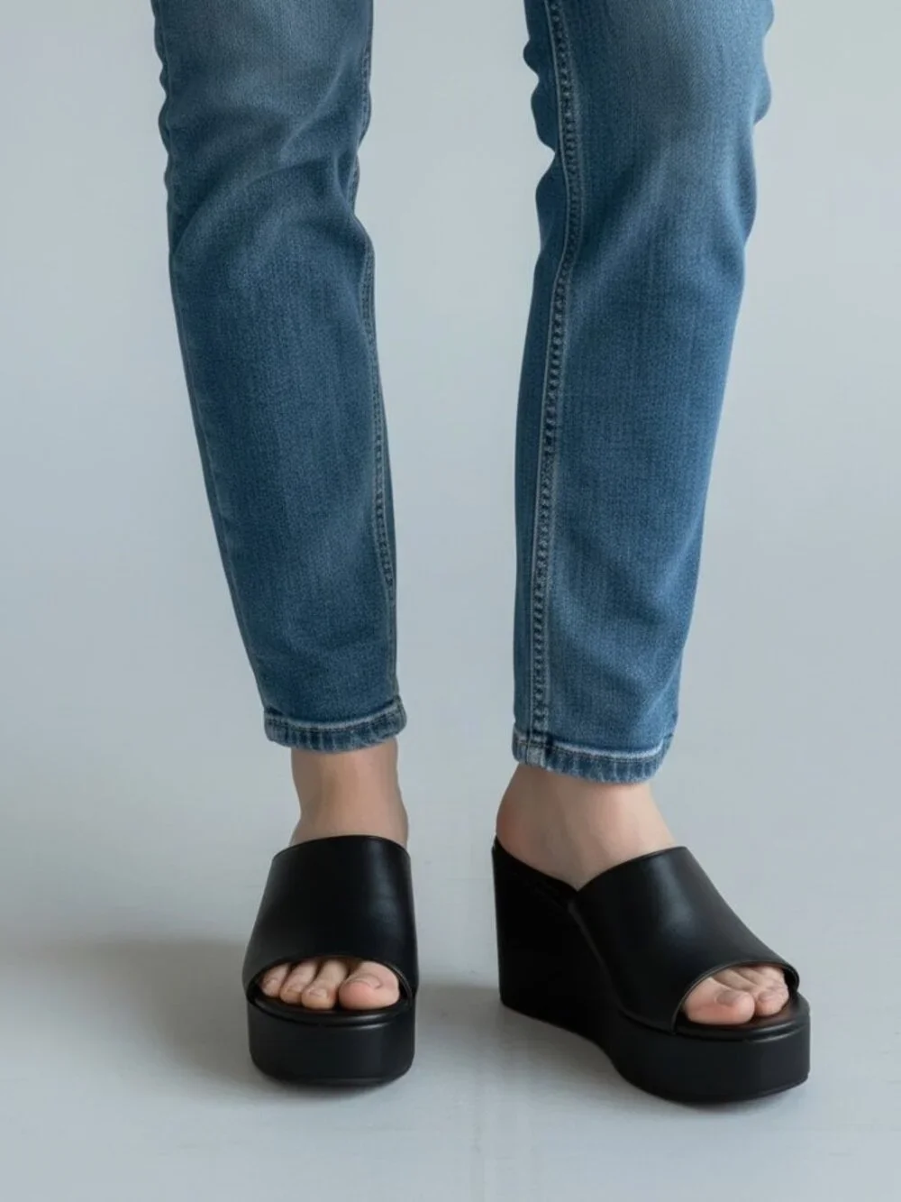 NIB Madden NYC Womens Boho Platform Wedge Slip-On Sandals Size 6, 8, 9, 10 Black